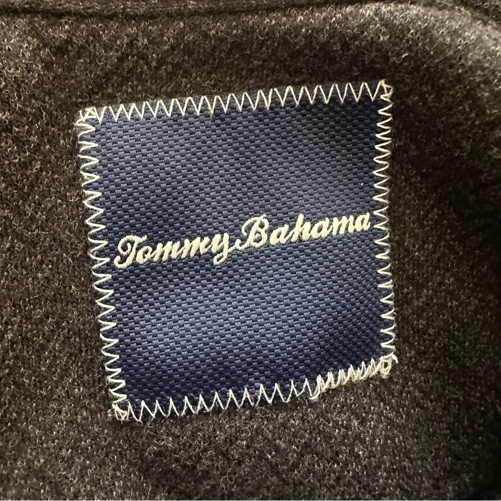 Tommy Bahama men’s long sleeve shirt - Picture 5 of 7